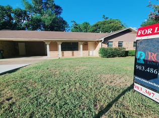 2634 Chelsea Dr, Tyler, TX 75701