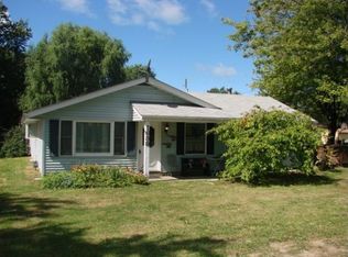 1638 Hubbard Rd, Madison, OH 44057