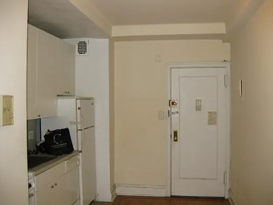 Rented by Classic Marketing- 530 Park1 | media 28