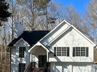 5955 Shadewater Dr, Cumming, GA 30041