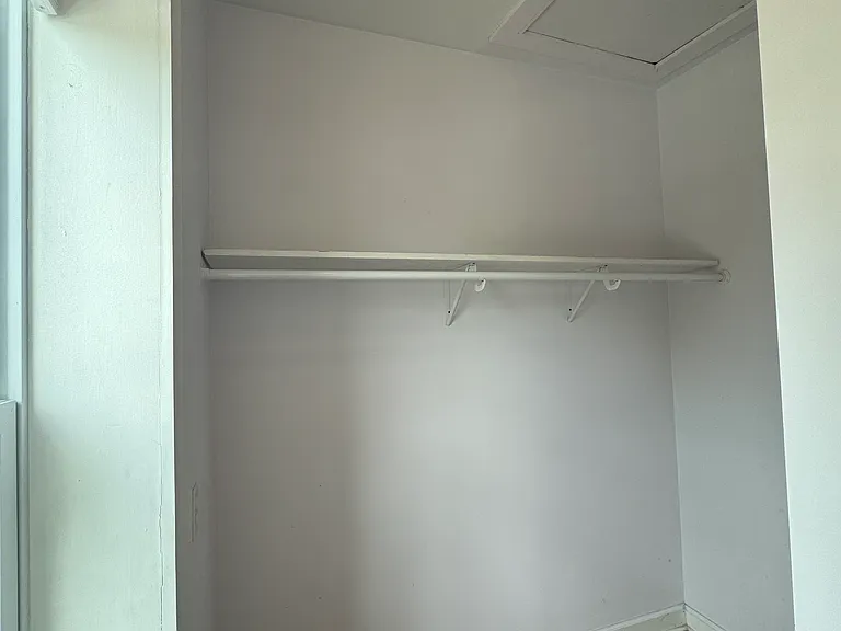 228 Carroll St — Photo 10