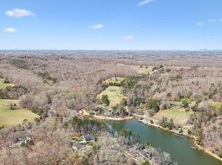 3798 Lakeland Dr, Lenoir City, TN 37772