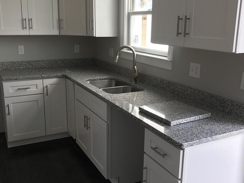 2nd image of 2245 Lapis Ln