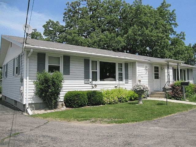 Main Image For 457 1/2 Janesville St