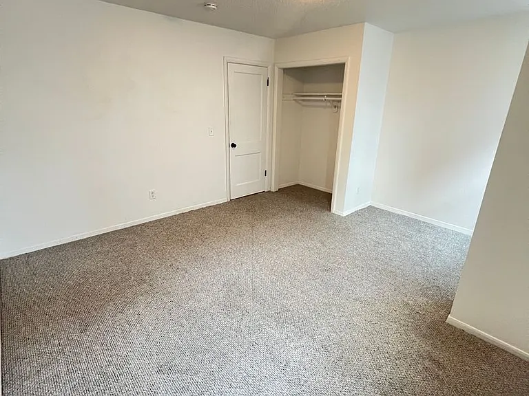 1516 N 16th St #7 — Photo 17