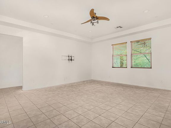 4th image of 18607 W CINNABAR Avenue