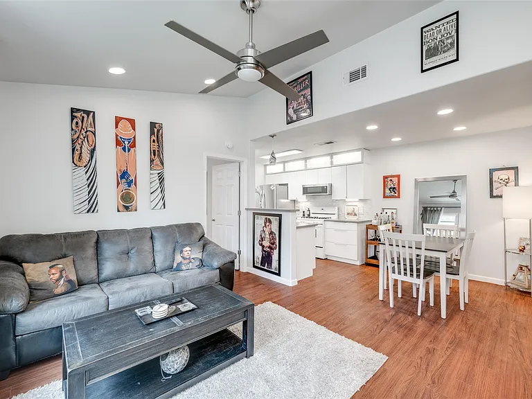 2412 Thornton Rd #B — Photo 6