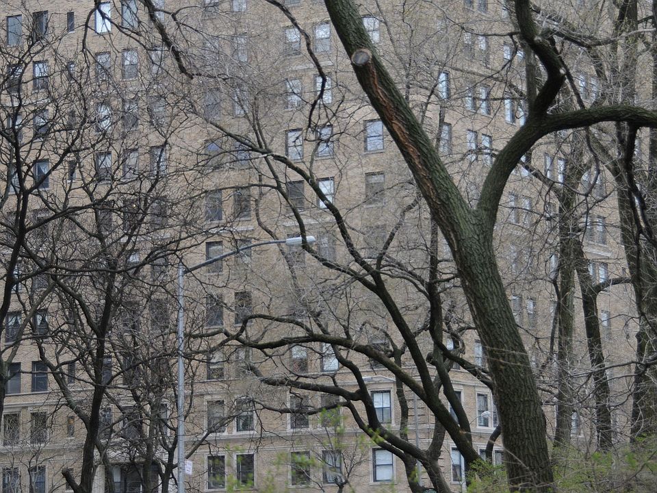 Building from 111th
