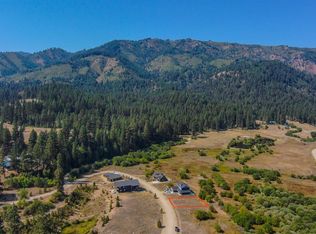 51 Wapiti Ct, Garden Valley, ID 83622