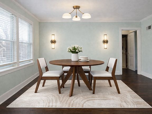 Dining room.