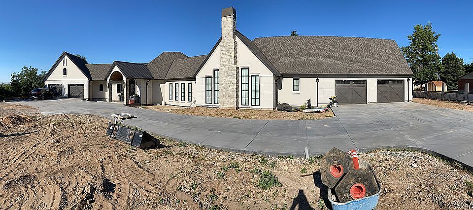 2nd image of 6265 S Harrison Blvd