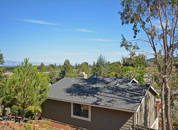 3rd image of 22931 Voss Ave