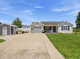 204 Beechwood Dr, Berea, KY 40403
