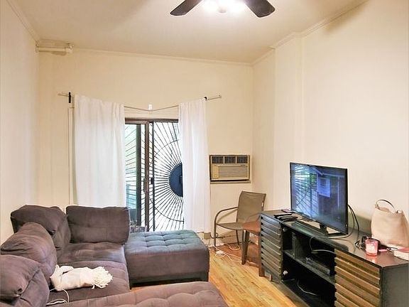 4th image of 58 W 84th St APT Ug