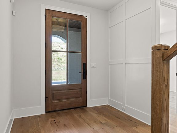 3rd image of 1337 London Woods Way #15