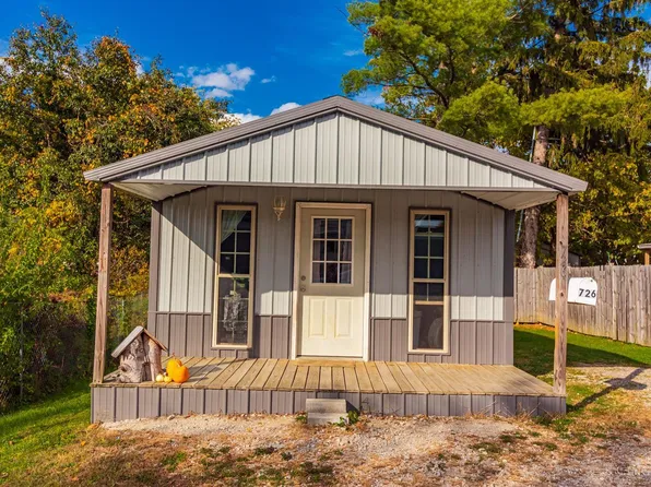 727 Elm St, West Union, OH 45693