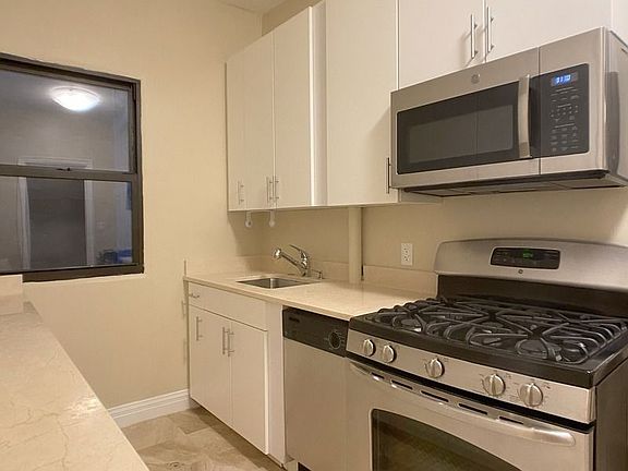 3rd image of 336 E 71st St APT 2D