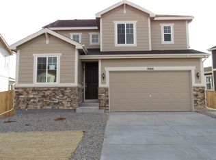 1066 White Leaf Cir, Castle Rock, CO 80108