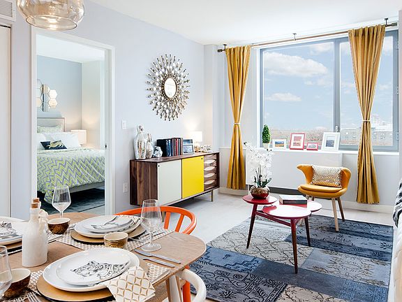 4th image of 4142 24th St #333