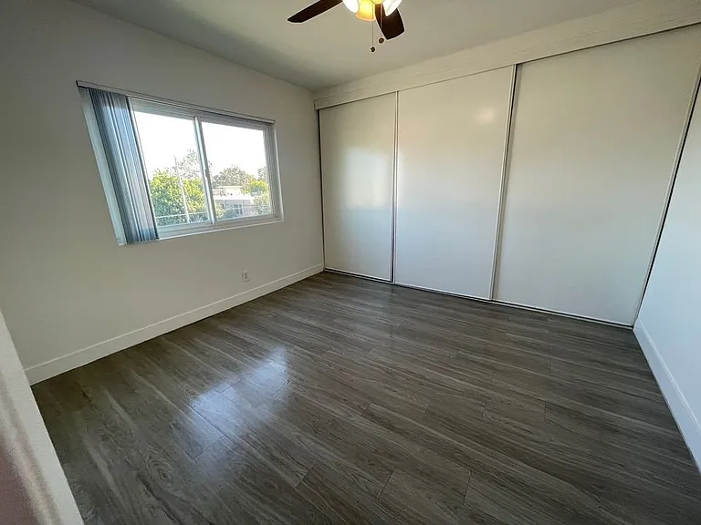 5307 Sepulveda Blvd. — Photo 16