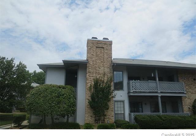 2nd image of 5859 Harris Grove Ln #5859