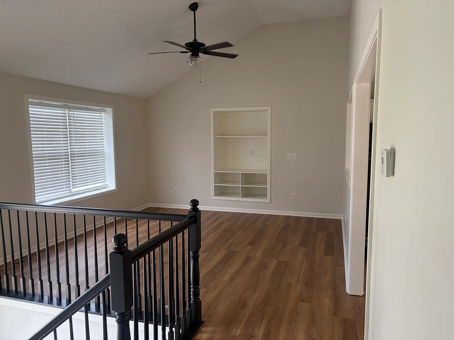 3 bed, 1400 sqft, $1,875 — Photo 3