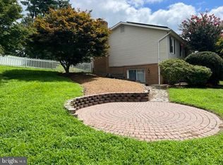 736 Hillmeade Rd, Edgewater, MD 21037