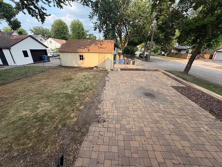2301 McKinley St NE #UPPER — Photo 3
