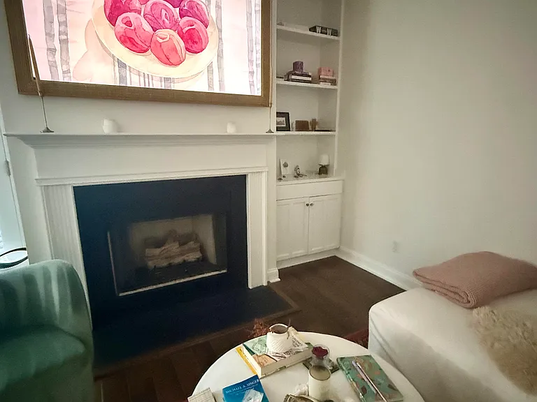 884 Park Slope Dr — Photo 5