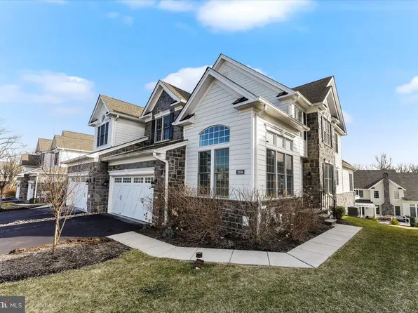 3806 Meadow View Farm Rd, Newtown Square, PA 19073