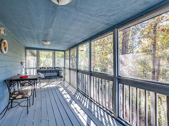4th image of 174 Lance Ln