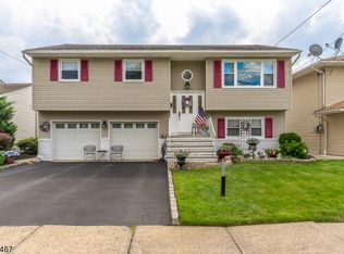 2722 Linwood Rd, Union, NJ 07083