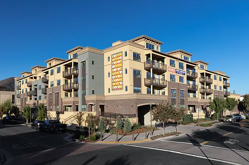 Sunsweet Apartments Photo 1