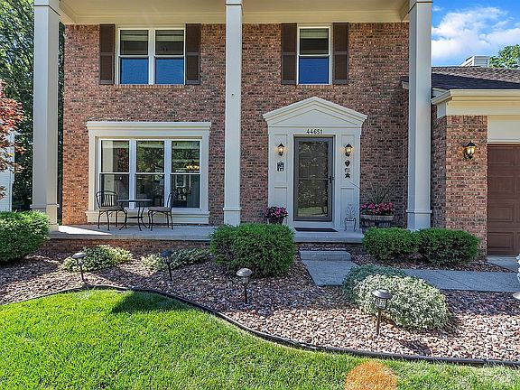 4th image of 44651 Mansfield Dr