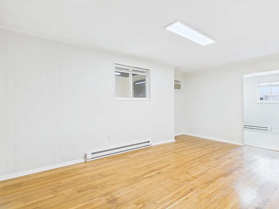 3117 Meadowbridge