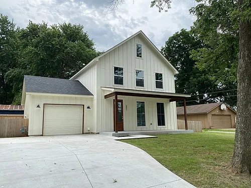 307 S Atoka Ave Photo 1