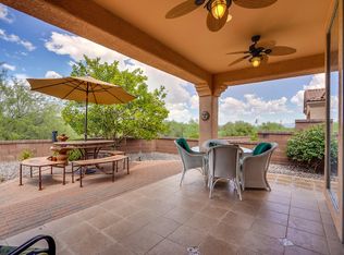 588 W Union Bell Dr, Green Valley, AZ 85614