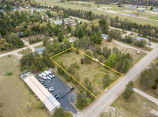 10153 E Airport Rd, Saint Helen, MI