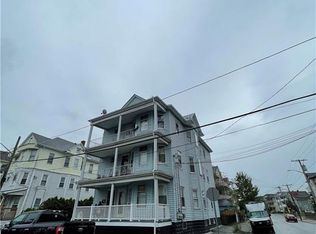 37-39 Sorrento St, Providence, RI 02909