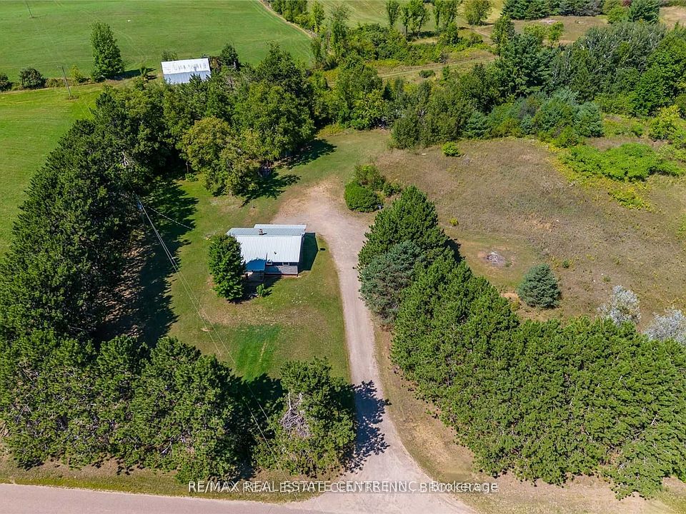 1st image of 814 Sand Rd