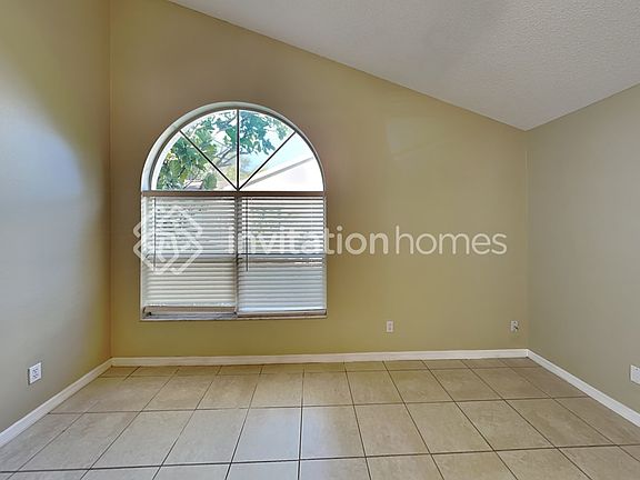 5th image of 1795 Crane Creek Blvd