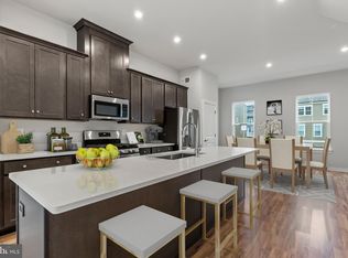 18315 Moss Garden Rd, Dumfries, VA 22026