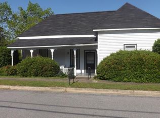 211 N 4th St, Vienna, GA 31092