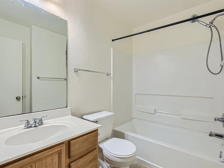 5521 Victory Gallop Dr — Photo 9