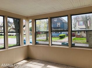 530 Augustine St, Rochester, NY 14613