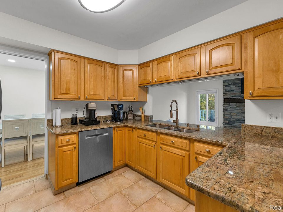 45201 Rudgate Rd, photo 22