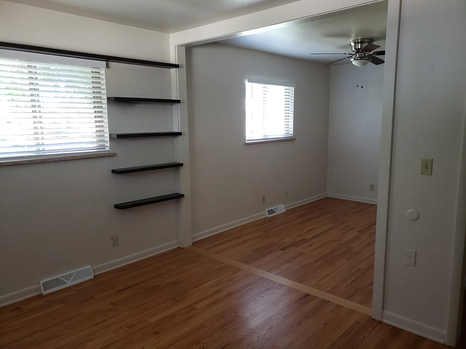 4 bed, 2180 sqft, $2,850 — Photo 2