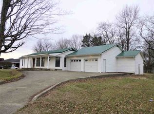 2263 Beech St, Ashland, KY 41102