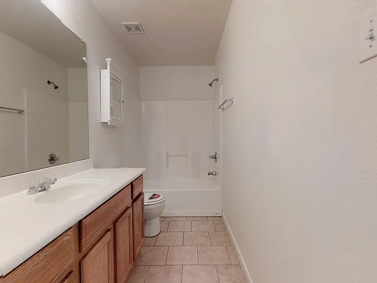 316 Cedar Ridge Dr #B — Photo 17