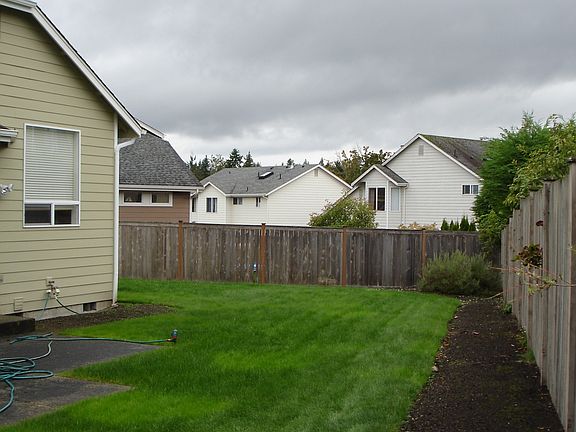 3rd image of 625 237th Pl SE